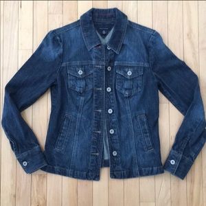 Tommy Hilfiger denim jacket. Size small